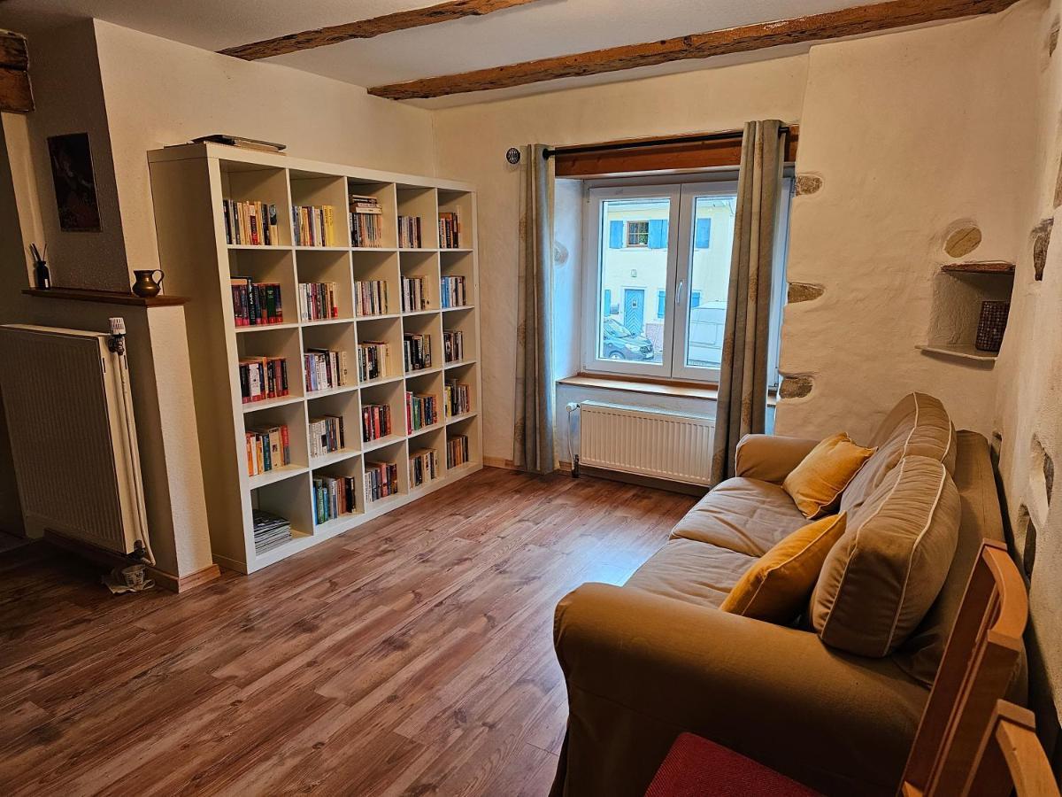Wutachschlucht - Spacious Apartment In Renovated Farmhouse Bonndorf Exterior foto